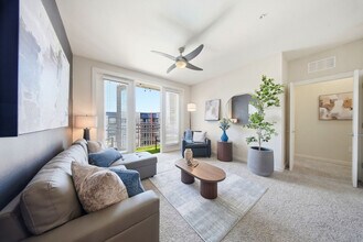 1702 W Cleveland St in Tampa, FL - Foto de edificio - Building Photo