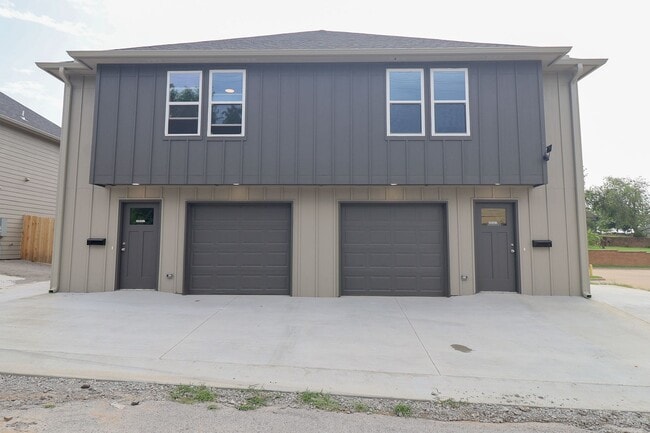 property at 216 N Cleveland Ave