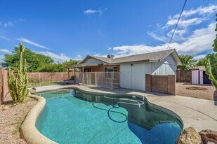 8444 E Virginia Ave in Scottsdale, AZ - Building Photo
