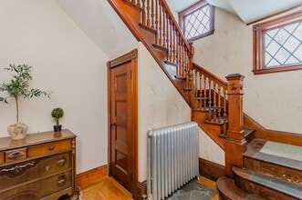 1068 South St in Boston, MA - Building Photo - Building Photo