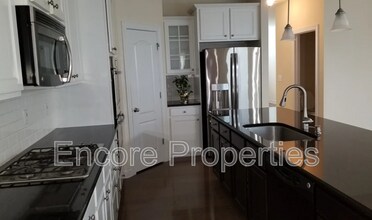 6023 Kentworth Dr in Holly Springs, NC - Building Photo - Building Photo