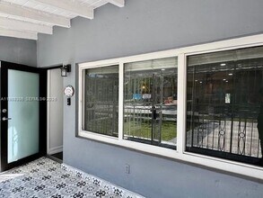 1128 SW 21st Ave in Miami, FL - Building Photo - Building Photo