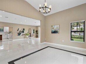1500 Biarritz Dr in Miami Beach, FL - Building Photo - Building Photo
