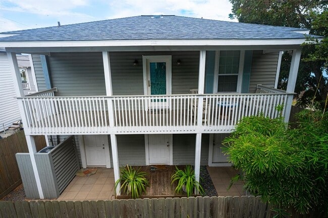 property at 922 Avenue L
