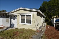 3125 Barrett Ave in Naples, FL - Building Photo - Building Photo