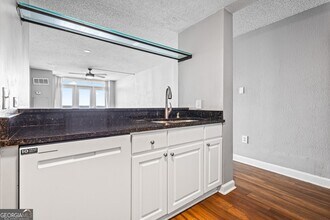 375 Ralph McGill Blvd NE in Atlanta, GA - Building Photo - Building Photo