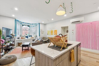 3849 Lancaster Ave, Unit 202 in Philadelphia, PA - Building Photo - Building Photo