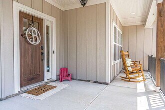 156 Lakeview Dr in Whispering Pines, NC - Building Photo - Building Photo