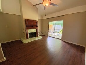 1219 Deesport St in Lake Charles, LA - Building Photo - Building Photo
