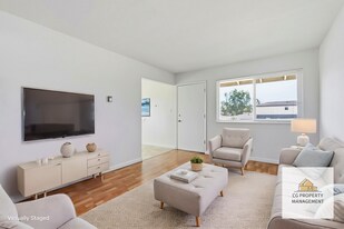 662 Johanna Ave in Sunnyvale, CA - Building Photo