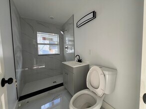 828 S B St in Lake Worth Beach, FL - Building Photo - Building Photo