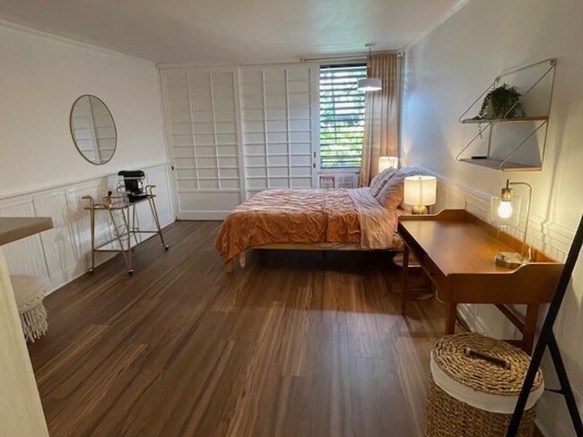 property at 1700 Makiki St
