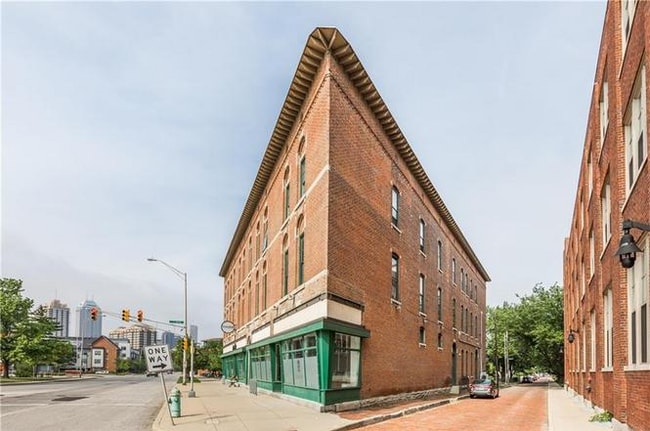 970 Fort Wayne Ave in Indianapolis, IN - Building Photo - Building Photo