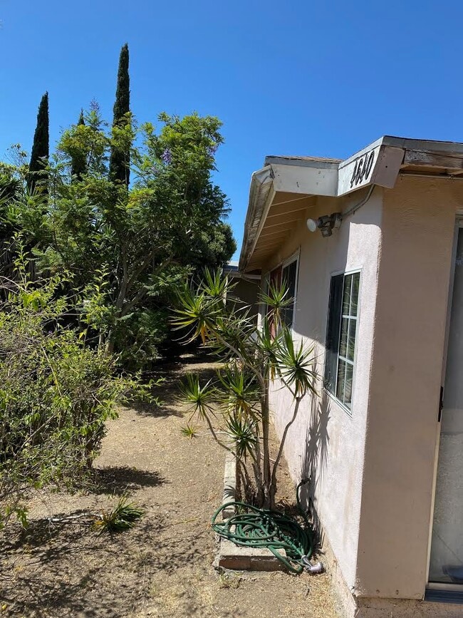 property at 4640 Clairemont Dr
