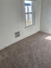 1601 N Chapel St in Baltimore, MD - Building Photo - Interior Photo