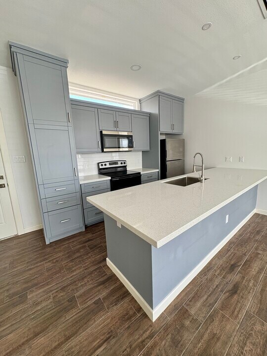 2610 Fern Ave, Unit 2 in Edinburg, TX - Building Photo