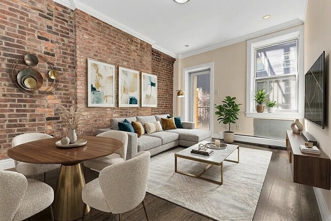 property at 448 W 19th St