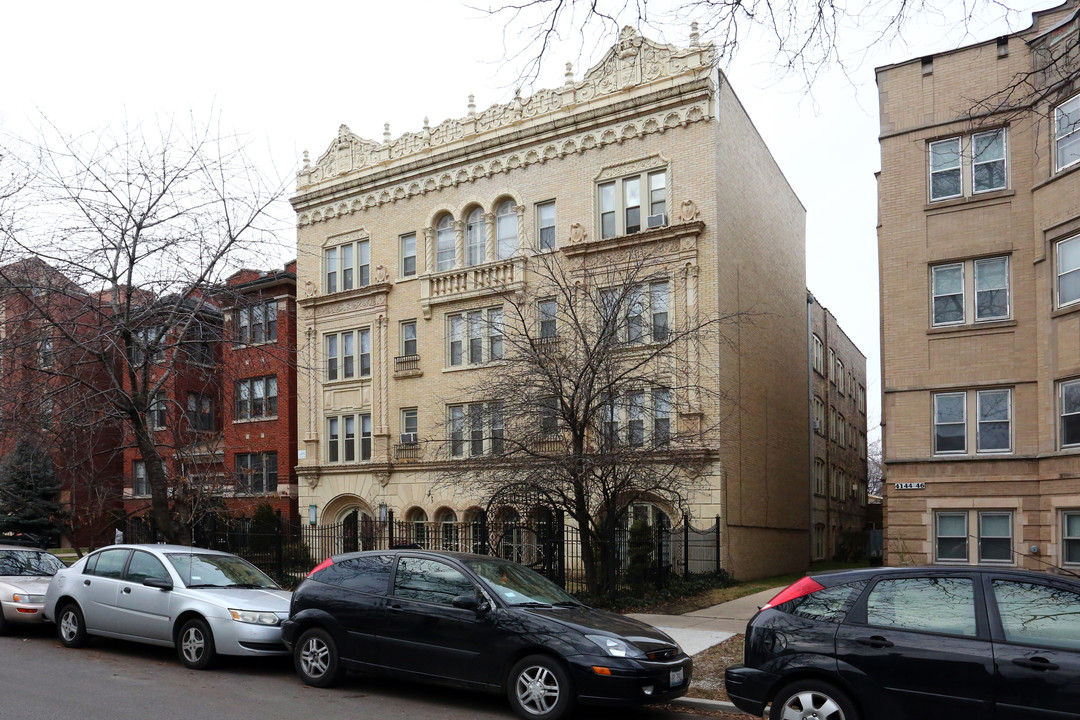 4142 N Keystone Ave in Chicago, IL - Foto de edificio