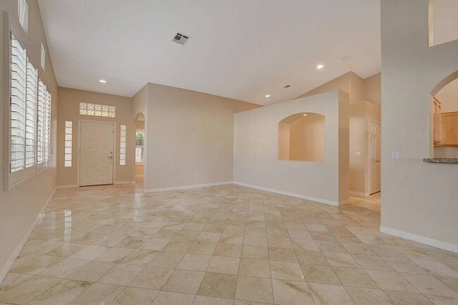 8100 Amersham Ave in Las Vegas, NV - Building Photo - Building Photo