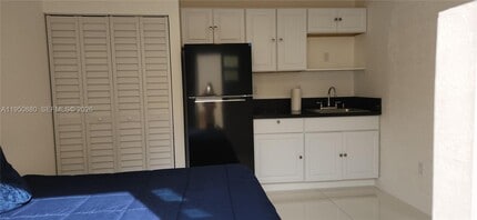 17930 SW 136th Ave in Miami, FL - Building Photo - Building Photo