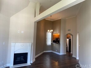 8665 Burton Way in Los Angeles, CA - Building Photo - Building Photo