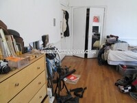 61 S Huntington Ave photo'