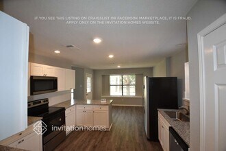 715 Meadowdale Rd in Arlington, TX - Building Photo - Building Photo