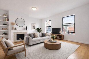 302 W 107th St, Unit 4A in New York, NY - Building Photo