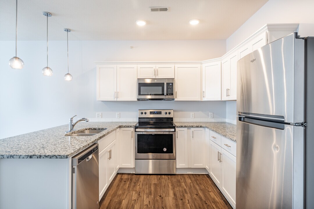 M34 Apartments in Omaha, NE - Building Photo