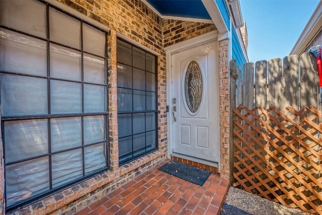 11222 Forked Bough Dr, Unit H104 in Houston, TX - Building Photo - Building Photo