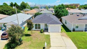 1872 Vineyard St in Navarre, FL - Building Photo