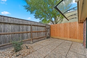 11515 Burdine St in Houston, TX - Building Photo - Building Photo