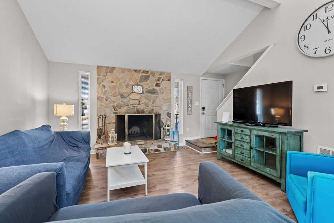 505 Plantation Dr in Myrtle Beach, SC - Foto de edificio