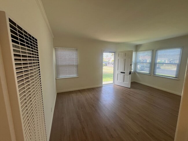 property at 2205 Grand Ave