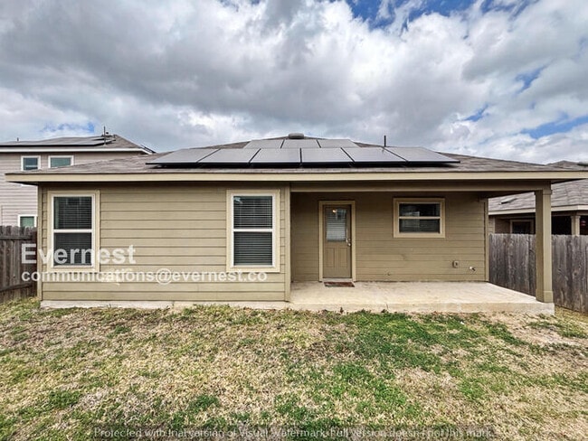 3817 Fort Collins Way in Austin, TX - Building Photo - Building Photo