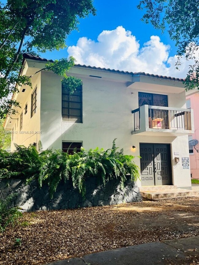 217 Calabria Ave in Coral Gables, FL - Building Photo - Building Photo