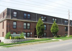 Fieldhouse View Apartments