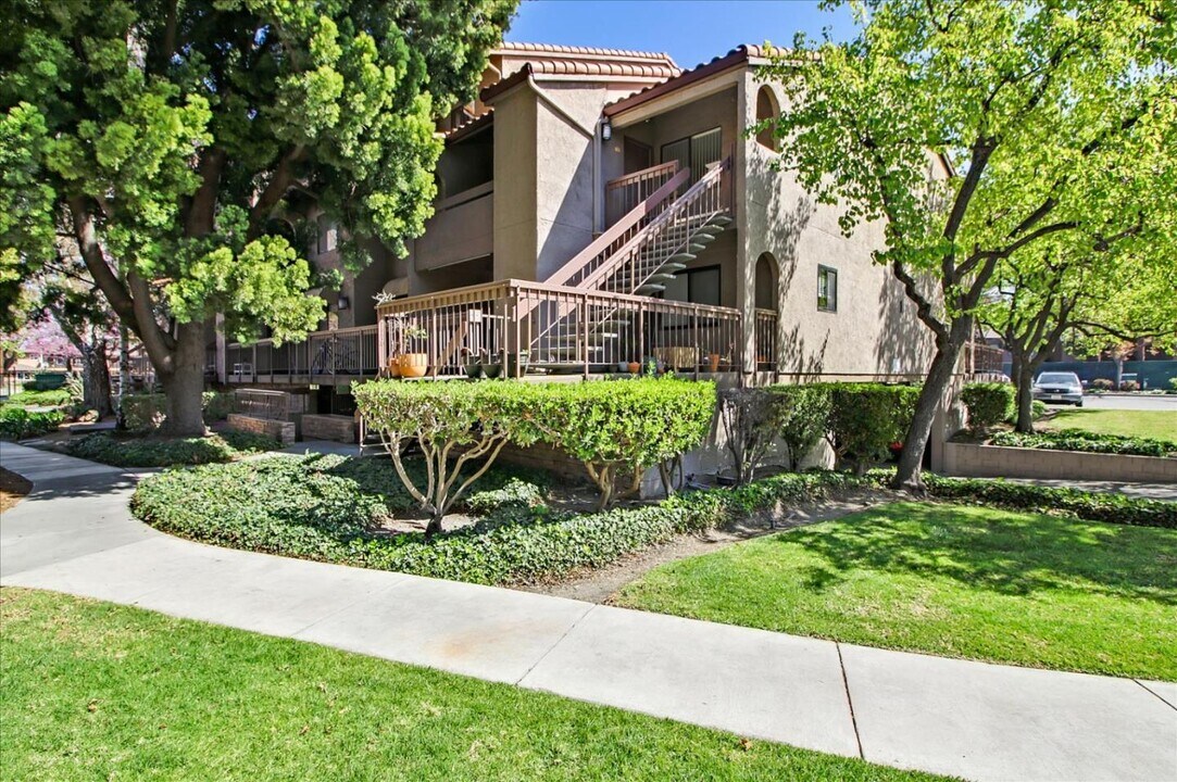2250 Monroe St in Santa Clara, CA - Foto de edificio