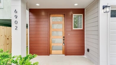 6902 Apollo St in Houston, TX - Building Photo - Building Photo