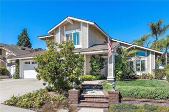 28371 La Falda in Laguna Niguel, CA - Building Photo - Building Photo