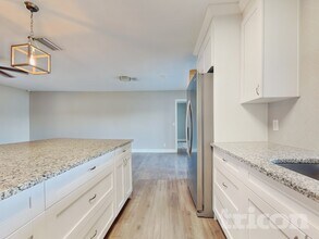 3856 Lake Joyce Dr in Land O Lakes, FL - Building Photo - Building Photo