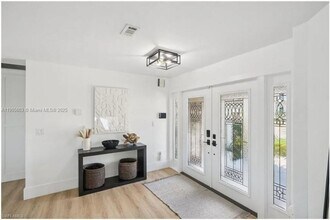 444 N Barfield Dr in Marco Island, FL - Building Photo - Building Photo