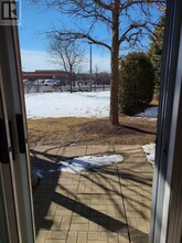 6810-6810 Meadowvale Town Centre Cir in Mississauga, ON - Building Photo - Building Photo