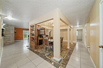 10431 Odessa Dr in Sugar Land, TX - Building Photo - Building Photo