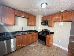 1006 Eisenhower St in Fairfield, CA - Building Photo - Building Photo