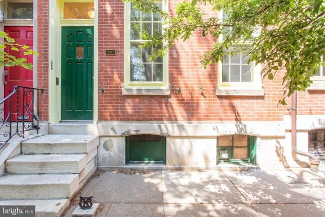property at 2211 Pine St