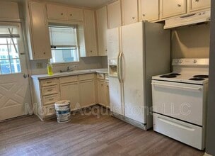 1437 S Rusk St in Sherman, TX - Building Photo - Building Photo