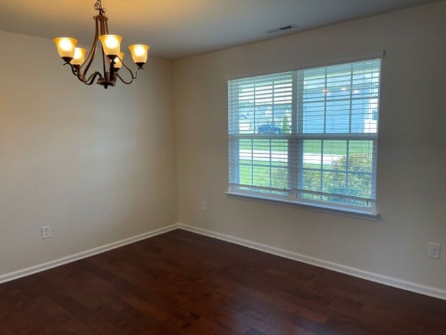 737 Botanical Ct in Bunnlevel, NC - Building Photo - Building Photo