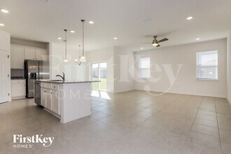 422 Reina Wy in Bartow, FL - Building Photo - Building Photo