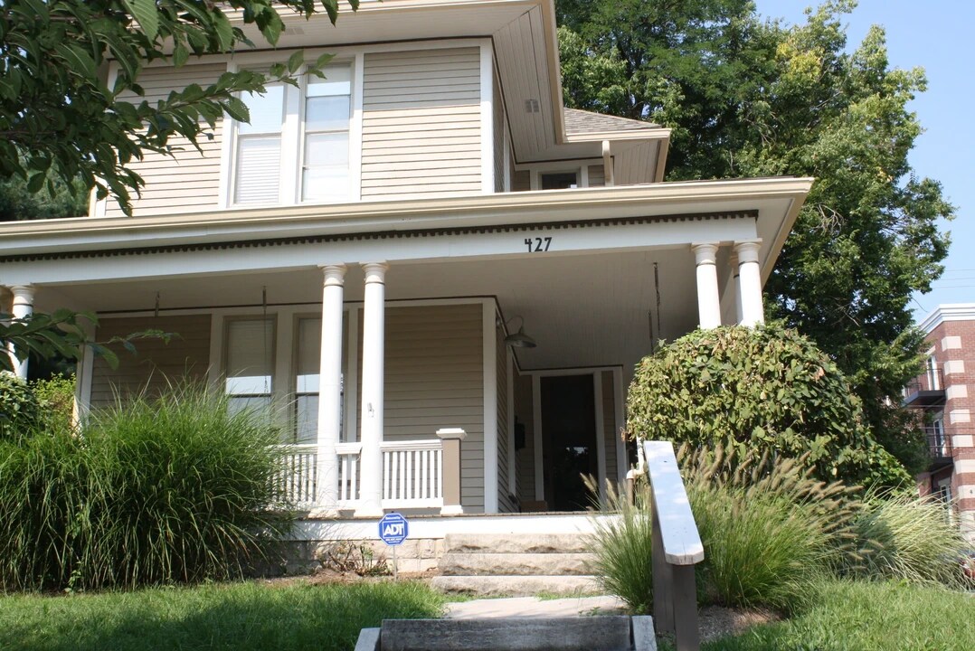 427 N Washington St in Bloomington, IN - Building Photo